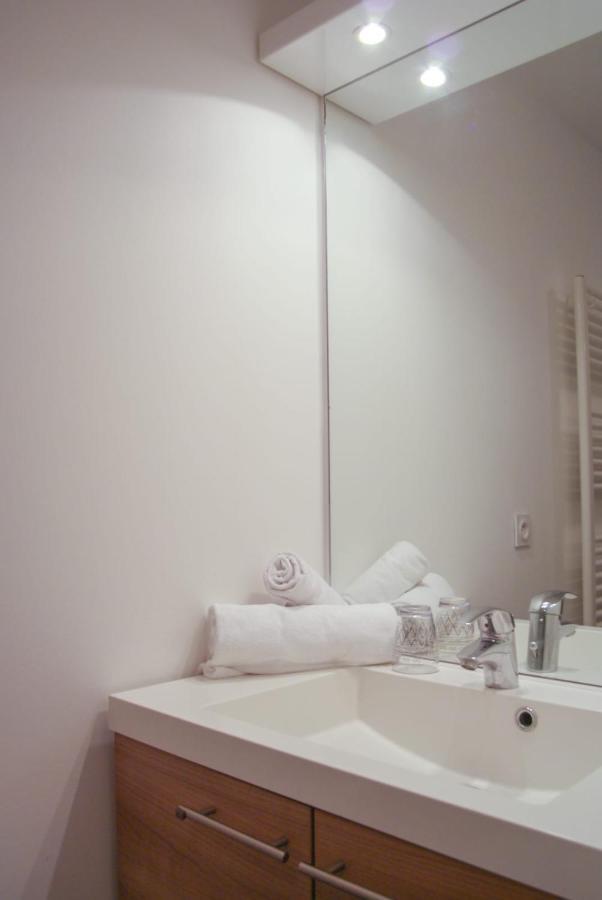 Villa Camilia - 2 Rooms Balcony Garage In Downtown Анси Екстериор снимка